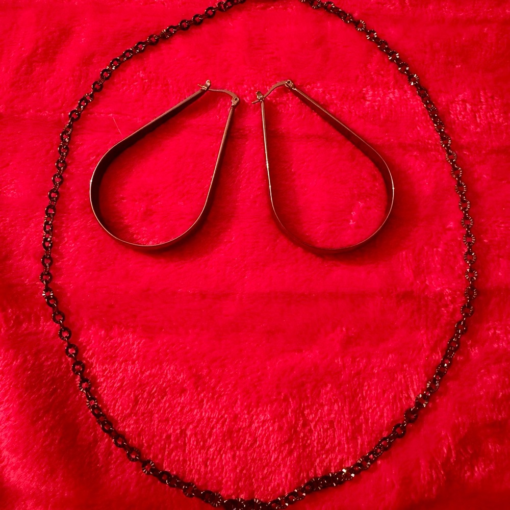 NEW Elegant Black Stainless Steel / Sterling Necklace with Earrings